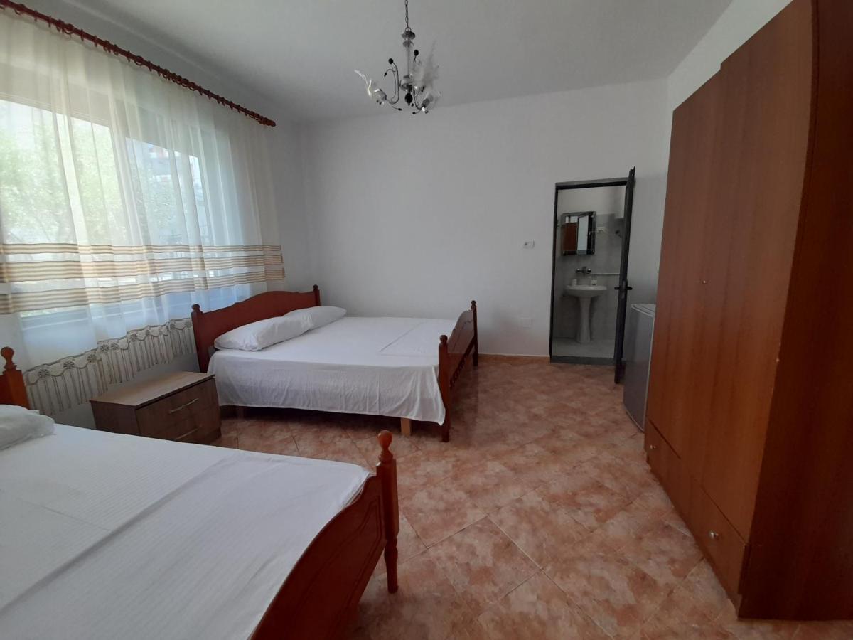 Villa Kurti Durrës 외부 사진
