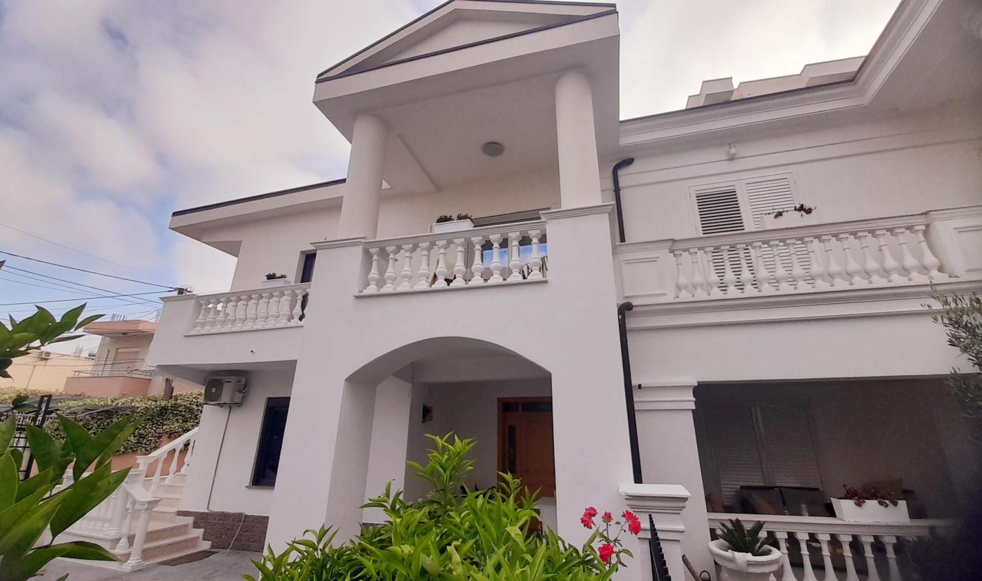 Villa Kurti Durrës 외부 사진