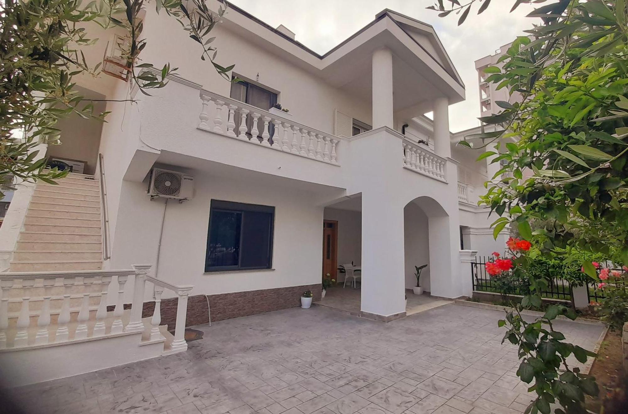 Villa Kurti Durrës 외부 사진